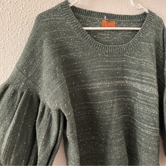 POL Sample Balloon Sleeve Sweater - Picture 2 of 5